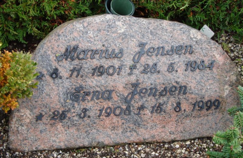 Erna  Jensen  .JPG